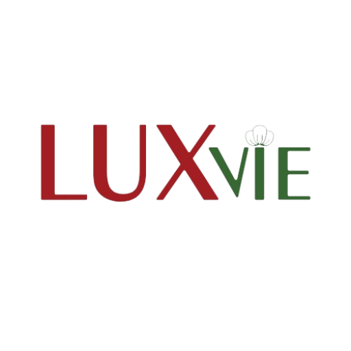 Luxvie logo, "LUX" in red and "vie" in green
